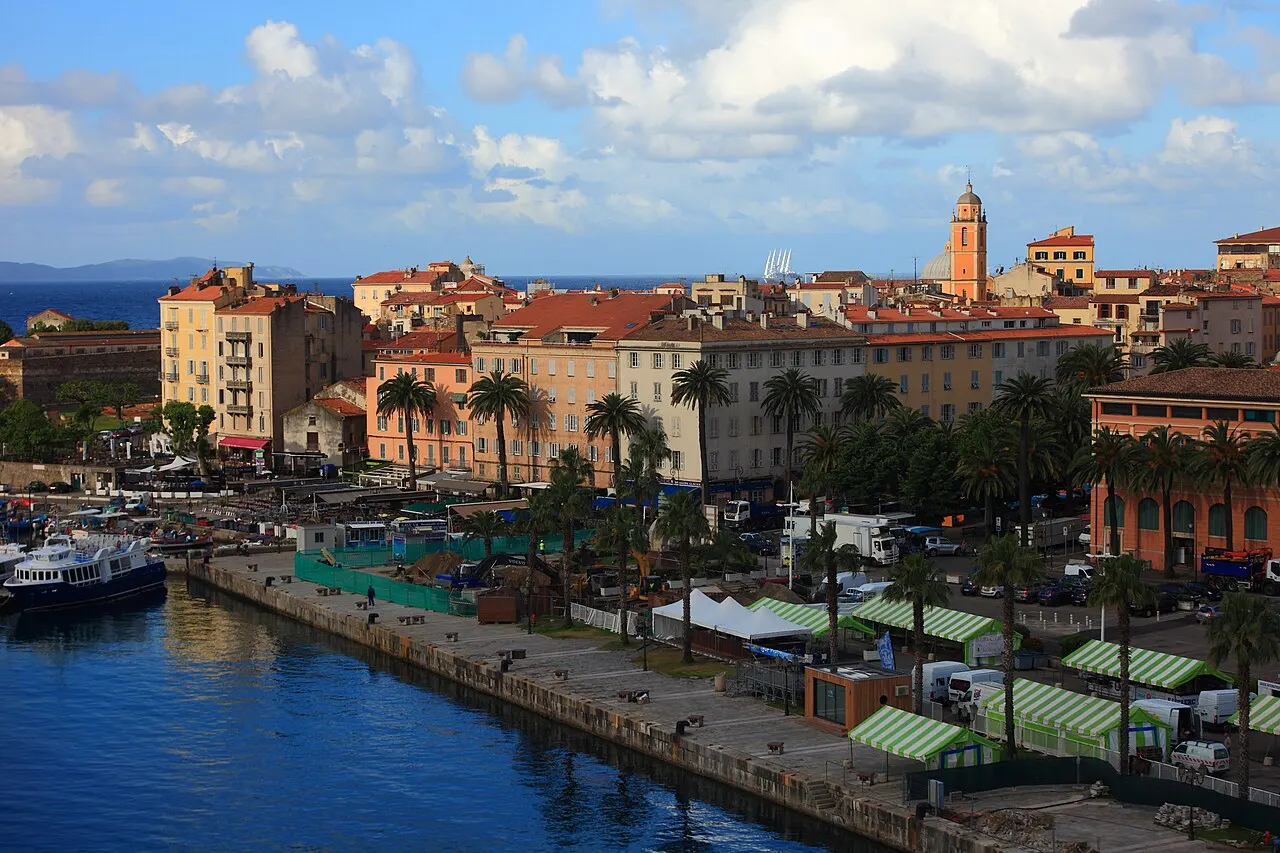 Vue d'Ajaccio, préfecture de la Corse-du-Sud