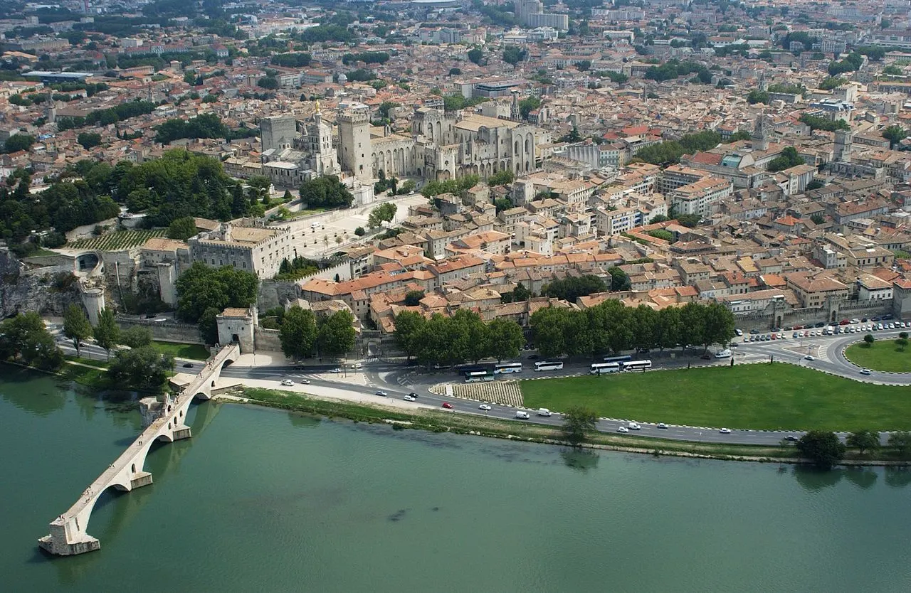 Vue d'Avignon, préfecture du Vaucluse