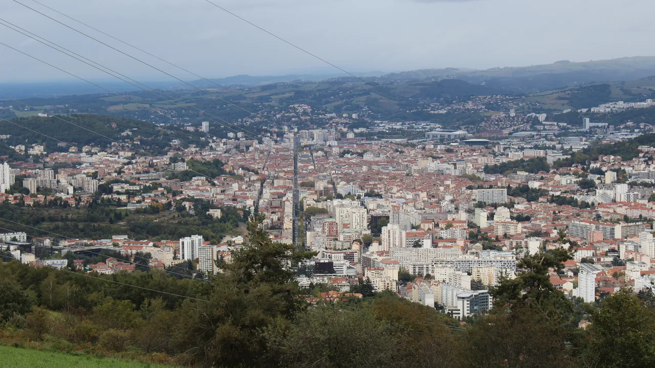 Vue de Saint-Étienne, préfecture de la Loire